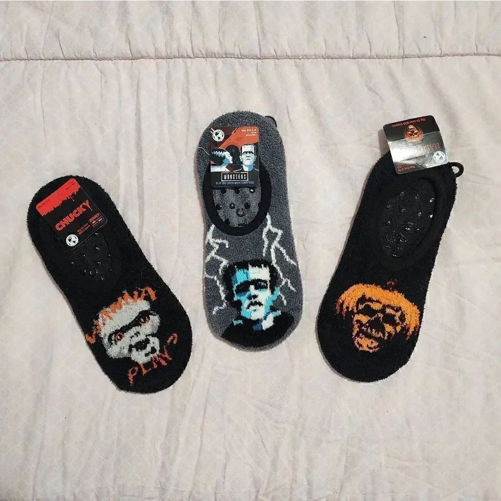 Nwt Halloween theme socks bundle,  one size